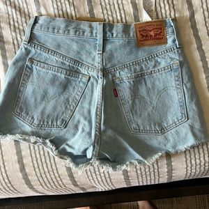 Levi shorts